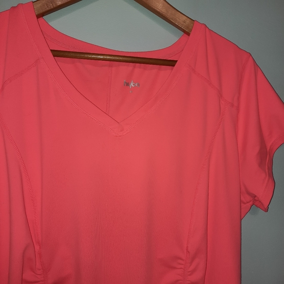 Hyba by Reitmans Neon Coral Workout Tee - Picture 2 of 8
